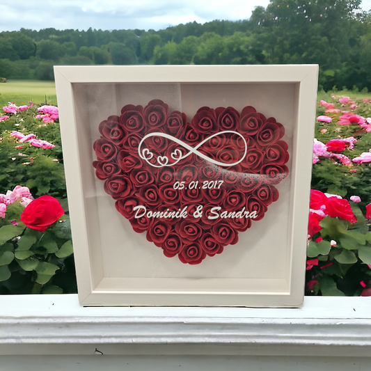 Rosenherz "unendlichkeit" mit Namen und Datum